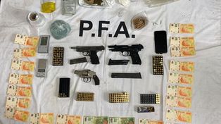 Allanaron un minimercado desde el cual hacían reparto de drogas