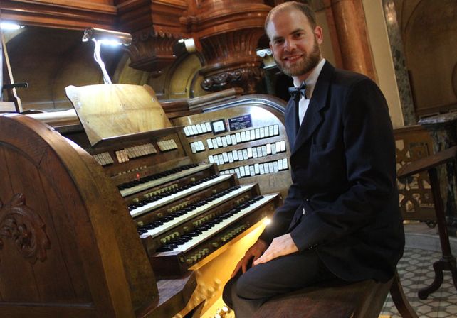 Trayectoria. Sagreras es organista de tres importantes iglesias de Buenos Aires.