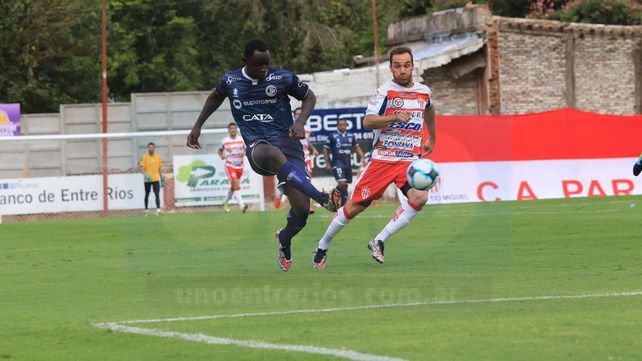 Atlético Paraná e Independiente Rivadavia igualaron en el Pedro Mutio