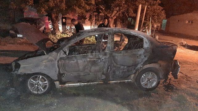 Auto incendiado de manera intencional en el norte de la ciudad&nbsp;