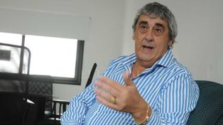 UDA no aceptaría un bono compensatorio y reclama que la cláusula gatillo se active entre tramos
