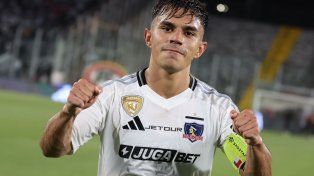 El factor clave para entender las razones por las cuales Colo Colo se desprende de un jugador tan importante es que el Cacique no jugará torneos internacionales en 2026. Con Central jugará la Libertadores.