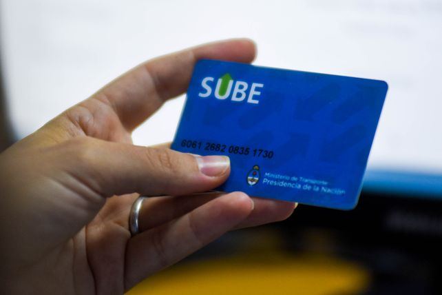 Desde este lunes, el transporte urbano de pasajeros en Rosario solo se paga con tarjeta Sube