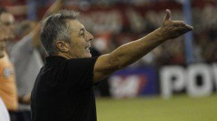 El DT de Newells sabe que debe seguir intensificando estas señales de mejoría que van apareciendo.