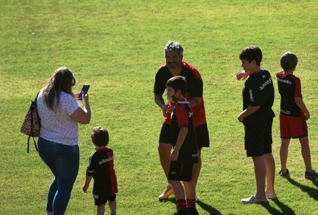 Varios ex campeones con Newells volvieron a jugar en el Coloso