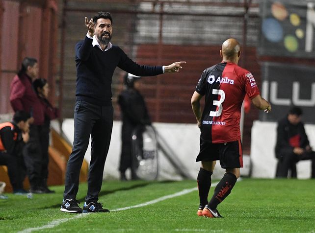 Domínguez: No le encontramos la vuelta a la defensa sólida de Huracán