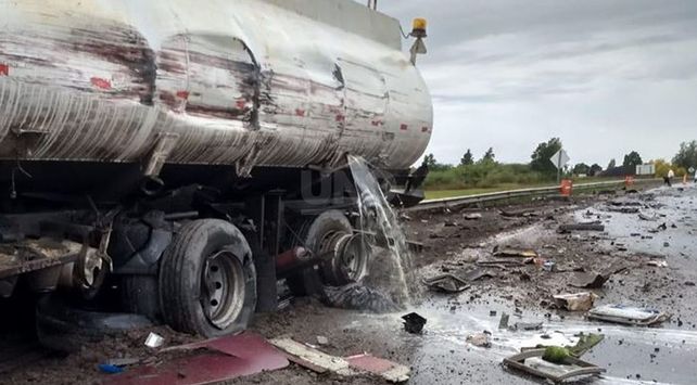 Así quedó uno de los camiones siniestrados
