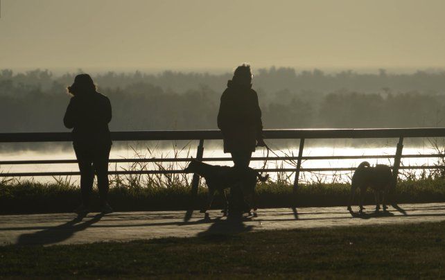 El tiempo en Rosario: miércoles con pocas nubes y la máxima en 21º