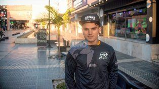 Milton Espíndola, piloto de motocross: Lo hemos logrado por voluntad propia.