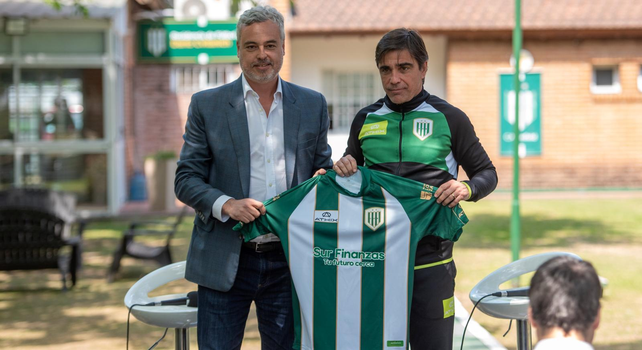 Sanguinetti, que sonó en Unión, asumió como DT de Banfield