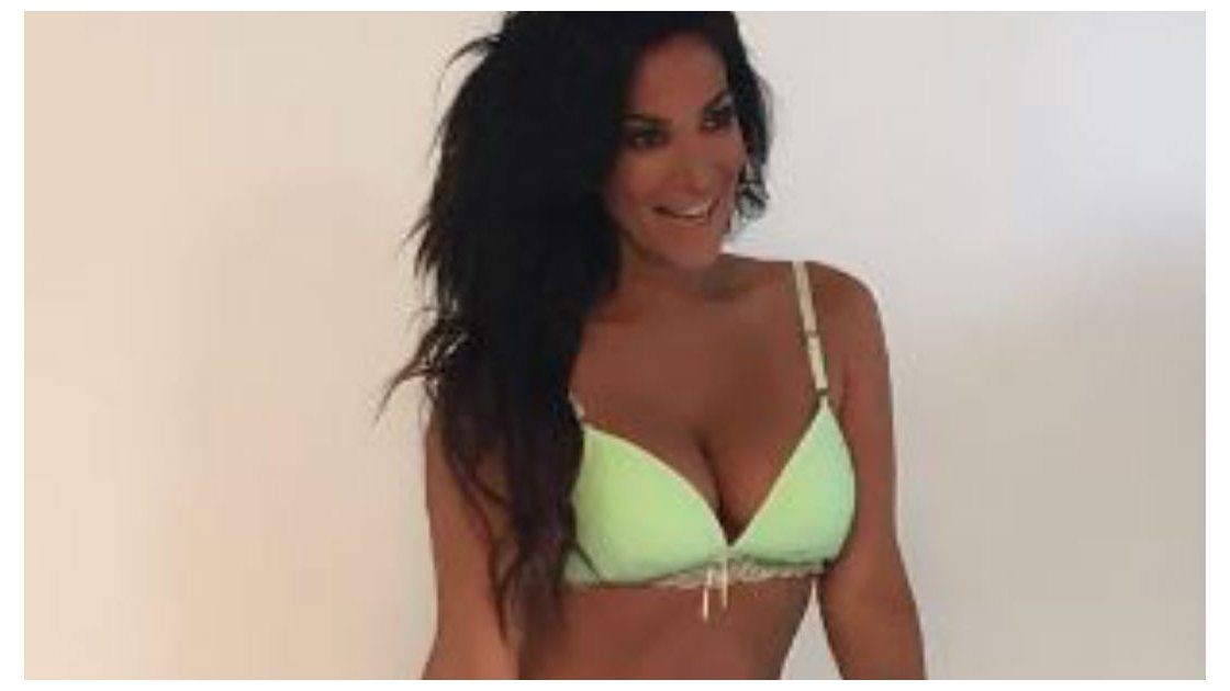 Silvina Escudero Public Un Back De Fotos En Instagram Para El Infarto