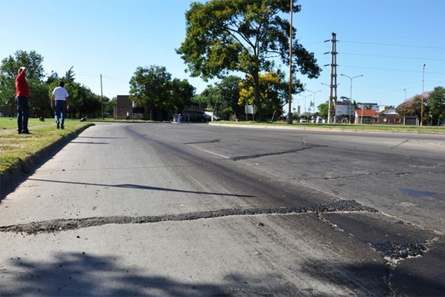 El Municipio solicita a Vialidad que optimice las tareas de bacheo en Blas Parera