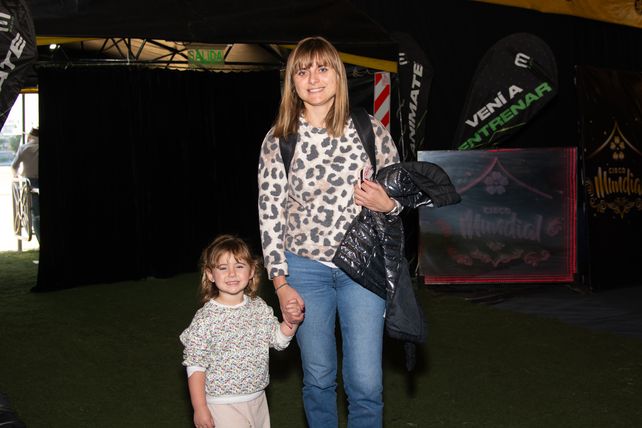 Guadalupe Vanega y Natalia Fontana