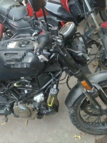 Recuperaron la moto robada a un fiscal del MPA cerca de la basílica de Guadalupe: apresaron a un joven de 19 años