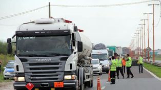 Comienza a regir la restricción a la circulación de camiones en rutas del país