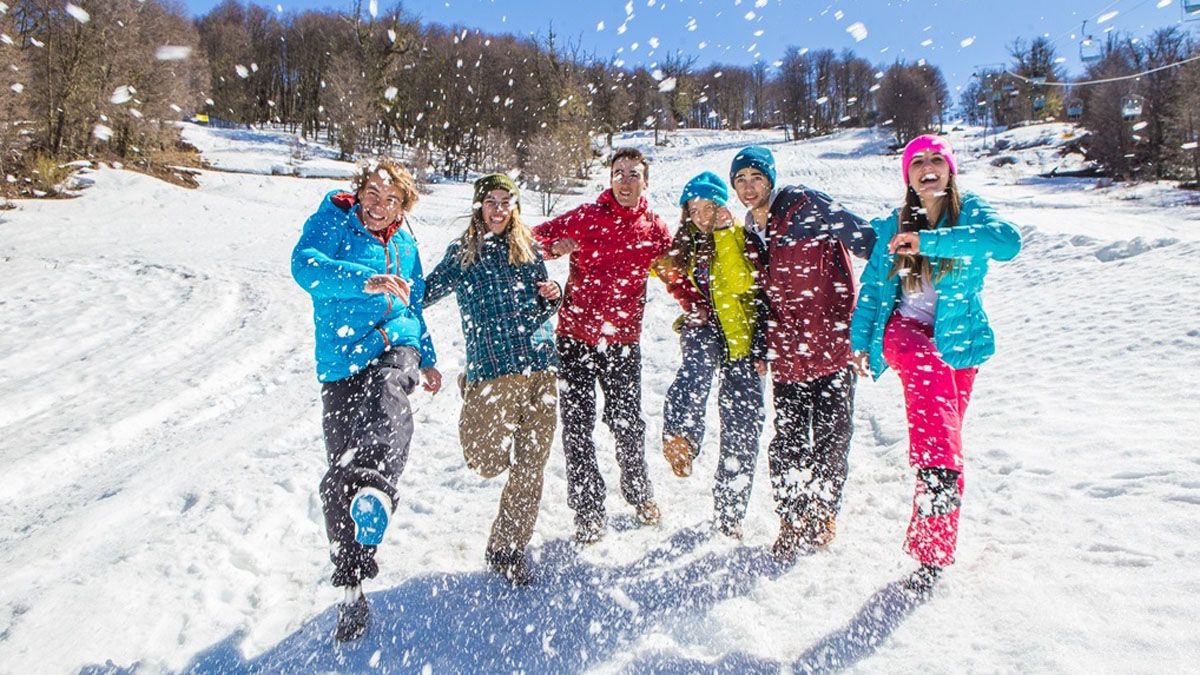 Para los viajes de egresados aún no hay fecha de retorno