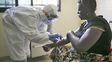 Probaron en Africa una vacuna eficaz y segura contra el ébola