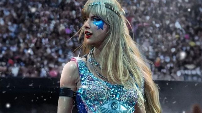 Taylor Swift imaginada como el personaje Dazzler de Marvel
