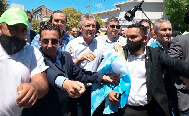 Macri ingresó poco antes de las 12 al juzgado federal de Dolores.