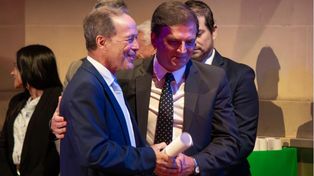 Rubén Giustiniani recibió el diploma de diputado provincial por parte del Tribunal Electoral.
