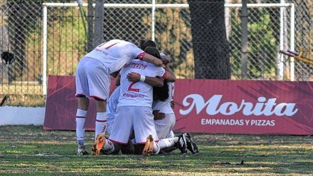 Reserva: Unión visita a Lanús buscando su clasificación