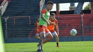 Alan Bonansea en el entrenamiento de Patronato.