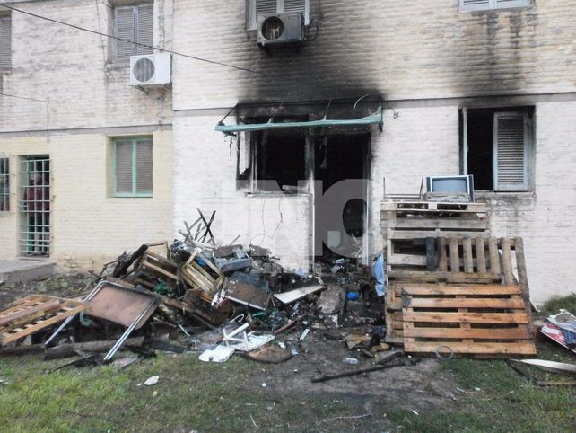 La posible causa. Mallarino no contaba con luz eléctrica en su vivienda y se iluminaba con velas.&nbsp;