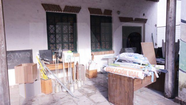 Robo y destrozos en escuela Los Constituyentes: piden iluminación