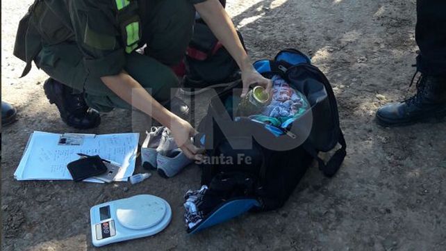 Secuestraron marihuana al pasajero de un colectivo que iba de Santa Fe a Esperanza