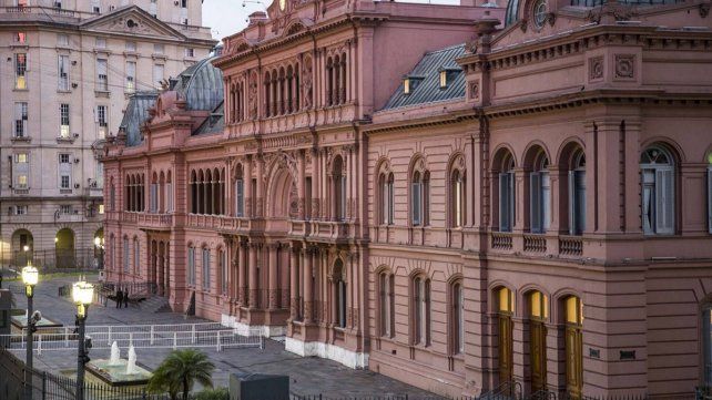 Las transferencias no automáticas de la Nación a las provincias aumentaron 44
