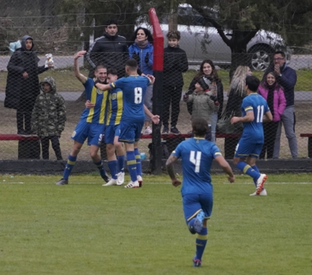 Central le ganó 2 a 0 a Newells en el Gobernador Molinas