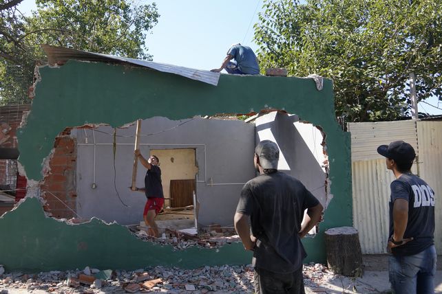 Cómo fue la pueblada contra presuntos narcos en Empalme Graneros