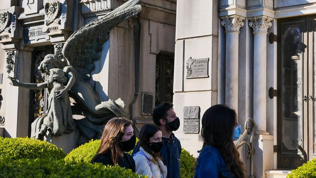 Una recorrida por la historia de Echesortu, el barrio con la cortada más larga del mundo