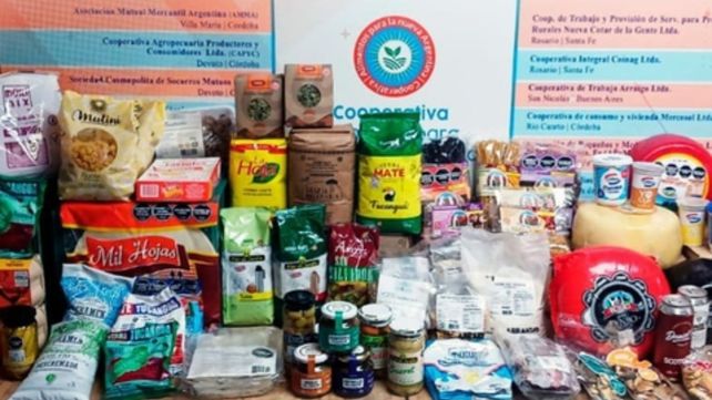 El primer Encuentro en Defensa del Alimento Argentino reunió en Rosario a las organizaciones de la economía social que participan de la cadena agroalimentaria.&nbsp;
