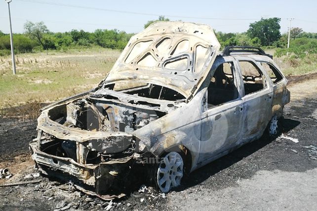 Se incendió un auto en la ruta 168 pero su conductor resultó ileso