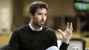La policía allanó y registró las oficinas de Nacho Viale