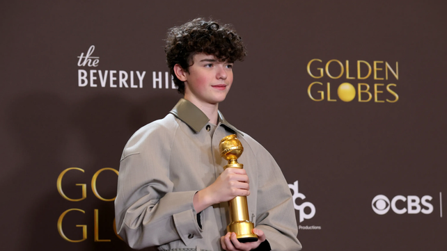 Owen Cooper (Adolescencia) se consagró como el actor más joven en recibir un Globo de Oro 