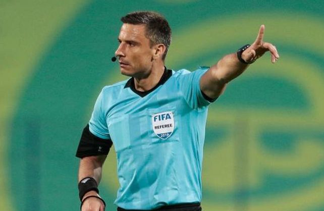 El &aacute;rbitro esloveno dirigi&oacute; partidos de la Liga de Campeones.&nbsp;