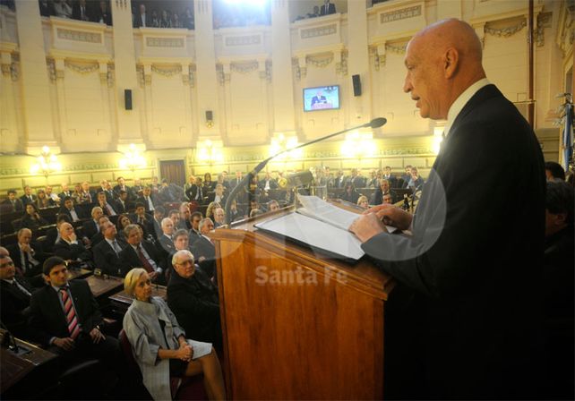 Punto por punto. El discurso abarcó todos los temas y demandó cerca de dos horas / Foto: Manuel Testi - Uno Santa Fe