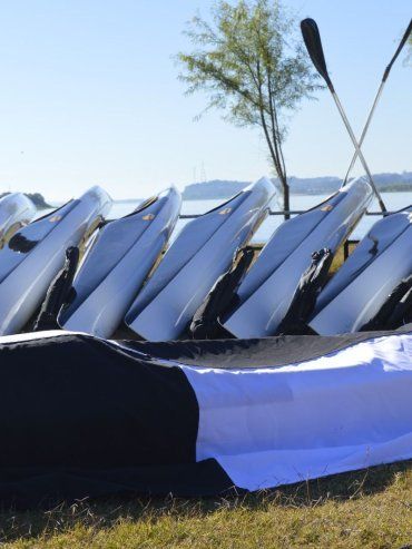 El club Estudiantes vuelve al río Paraná con el canotaje