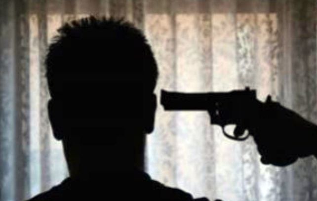 Ante la sospecha de que su pareja le había sido infiel