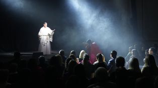 Cuál es el histórico cine teatro de Rosario que vuelve a escena