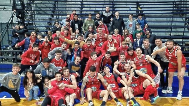 Rivadavia A buscará sumar como visitante ante Ciclista en el inicio de las semifinales del Dos Orillas.