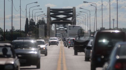 La propuesta de Corral para que Nación realice el nuevo puente Santa Fe-Santo Tomé