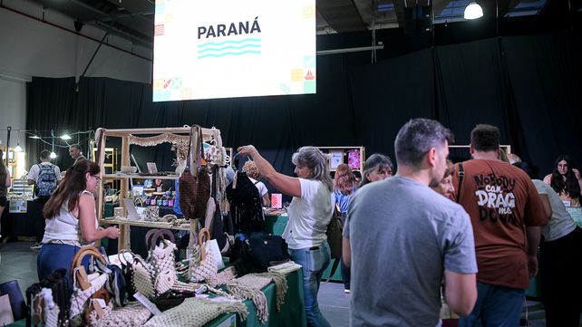La cuarta&nbsp; edición de la Feria Diseña Paraná: Me atravesaba un río se desarrolla hasta el domingo 23