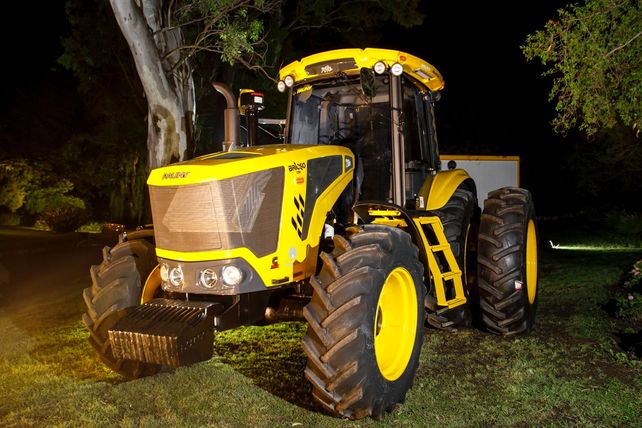 La empresa argentina Pauny cumplió 20 años y lanzó nuevo tractor al mercado