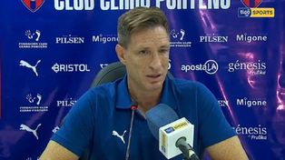 Facundo Sava vivió un inómodo momento durante su conferencia de prensa.