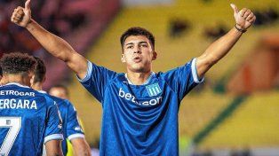 Racing venció a Independiente Petrolero en el debut en la Copa Sudamericana