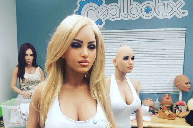 Harmony incorporó inteligencia artificial a su sensualidad