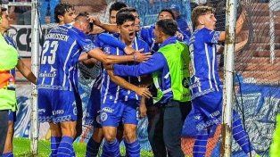 Godoy Cruz visita a Sportivo Luqueño con la misión de acercarse a octavos